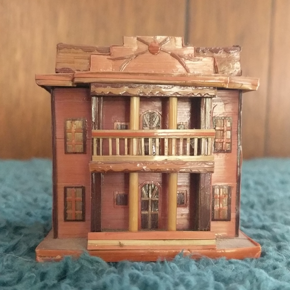 Vintage Miniature Building Box
